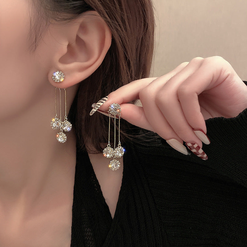 Round Diamond Earrings
