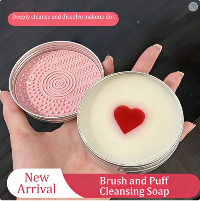 Makeup brush cleaning soap, powder puff cleaning soap, makeup sponge handmade soap, portable cleaning agent, handmade essential oil soap.