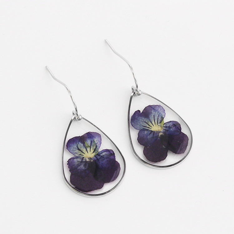 Preserved flower earrings