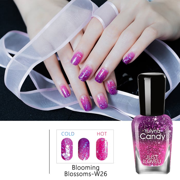 ๐
Color Change Nail Polish