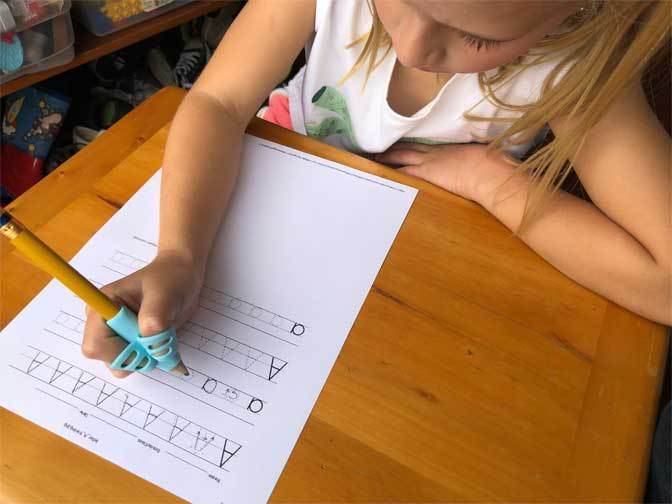 TRAINING PENCIL GRIP(3 PCS)