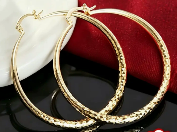 🎁Diamond-Cut Hoop Earrings for Women – Elegant, Sparkling 💎