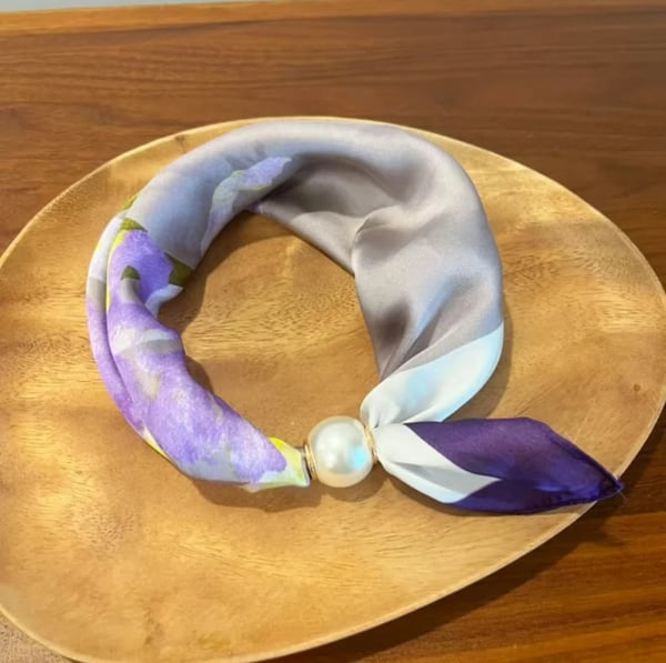 🔥HOT SALE🔥🧣 Effortless Glamour: Pop-On Pearl Necklace Scarf ✨