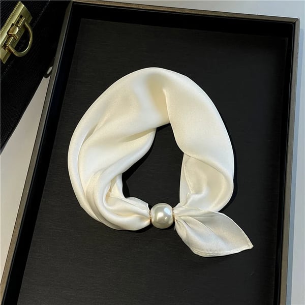 🔥HOT SALE🔥🧣 Effortless Glamour: Pop-On Pearl Necklace Scarf ✨