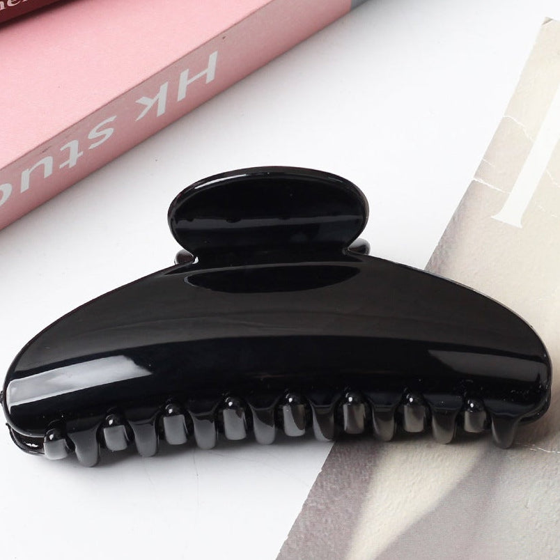 🎀Sophisticated glossy semi-circular hair clip