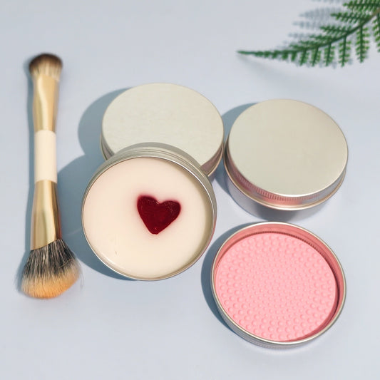 Makeup brush cleaning soap, powder puff cleaning soap, makeup sponge handmade soap, portable cleaning agent, handmade essential oil soap.