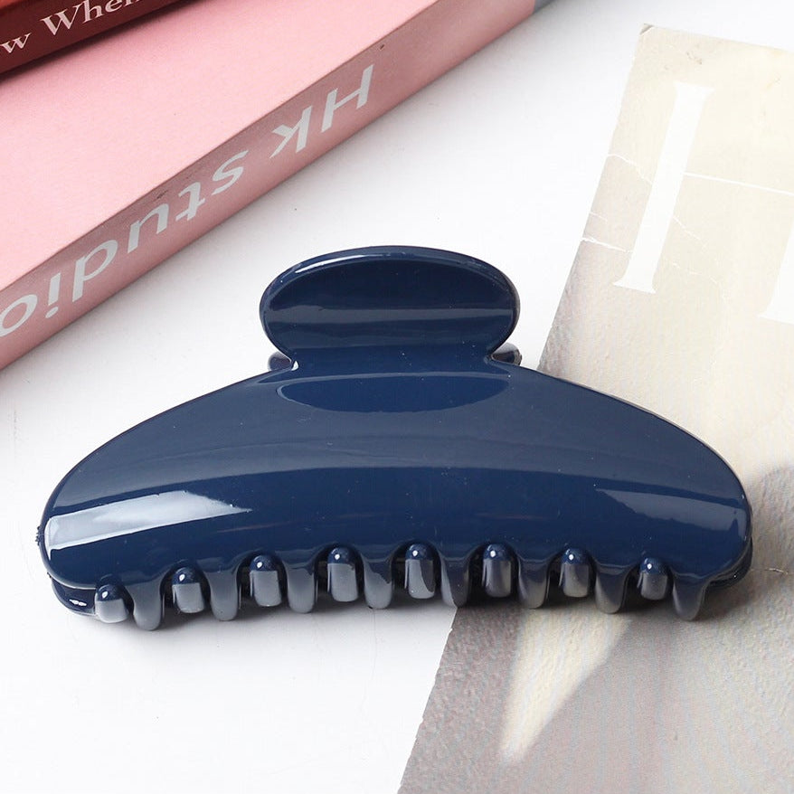 🎀Sophisticated glossy semi-circular hair clip
