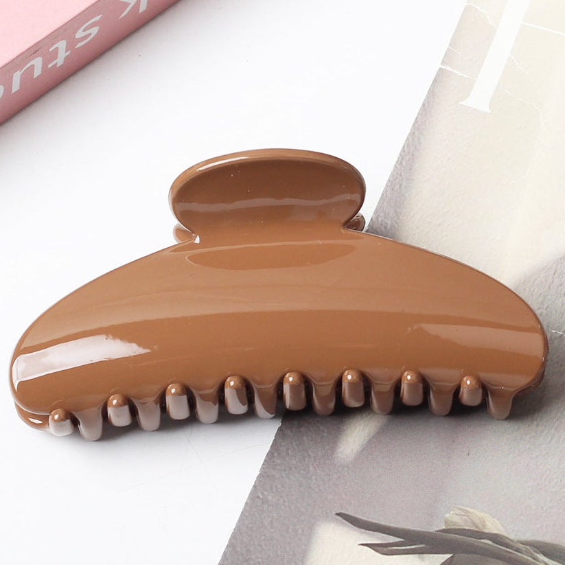 🎀Sophisticated glossy semi-circular hair clip