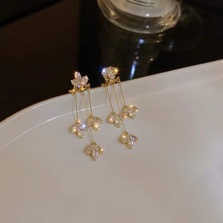 Zircon Tassel Maple Leaf Earrings