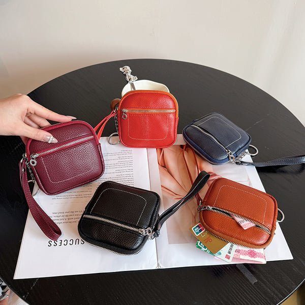 🌟 Genuine Leather Mini Square Card Wallet - Compact Zipper Coin Purse & Keychain Pouch for Men & Women